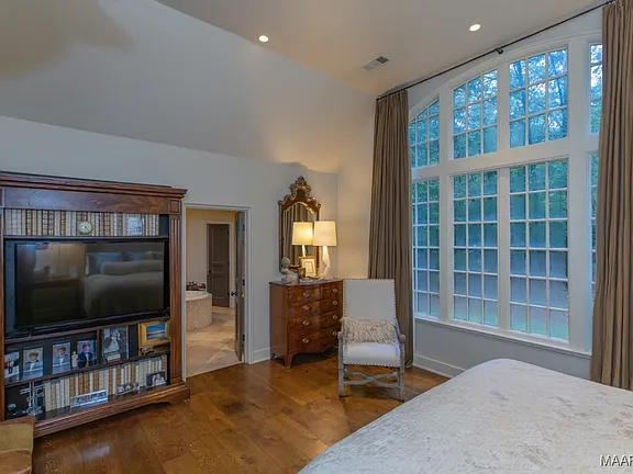 1538263cc6d32c60d1a8498634af3256-cc_ft_576