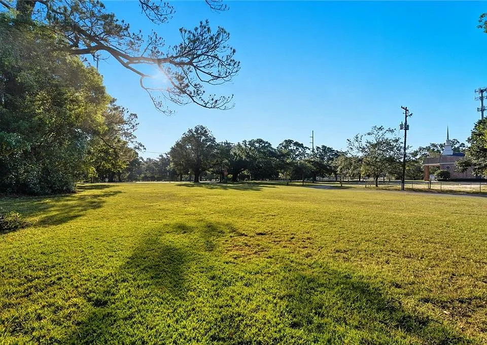 1758-Dauphin-Island-Pkwy-3-Mobile-AL-1