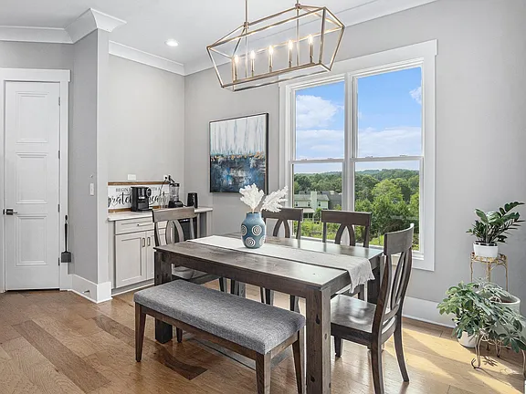 1a920141aae2fe769aeb9003cedee553-cc_ft_576