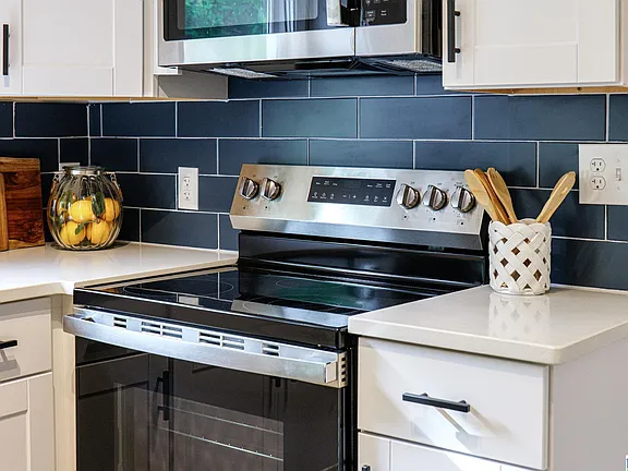 1faa3b1224be66e38ccfddcd8098a325-cc_ft_576