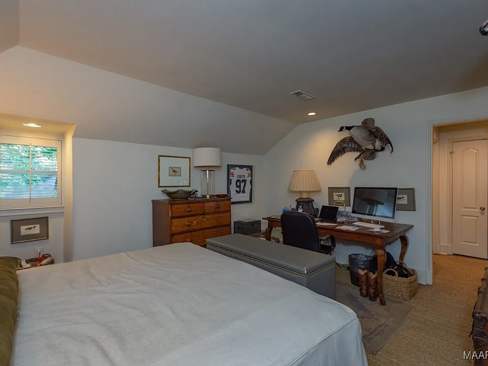 209dde4f25efe8cb29fd38fc47bcfdee-cc_ft_960