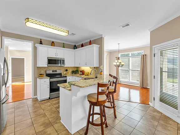 210-Beaver-Crst-pelham-AL-6