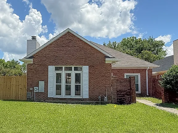 22d26d9041cc2d680d8bb900443bfc0d-cc_ft_576