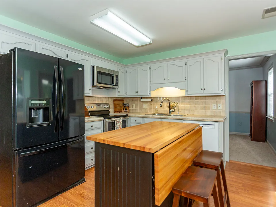 240-Greenfield-Ln-alabaster-AL-15