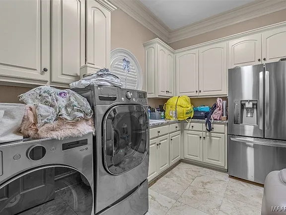 2b11a0a742ddba7eefe8a6c20edfc330-cc_ft_576