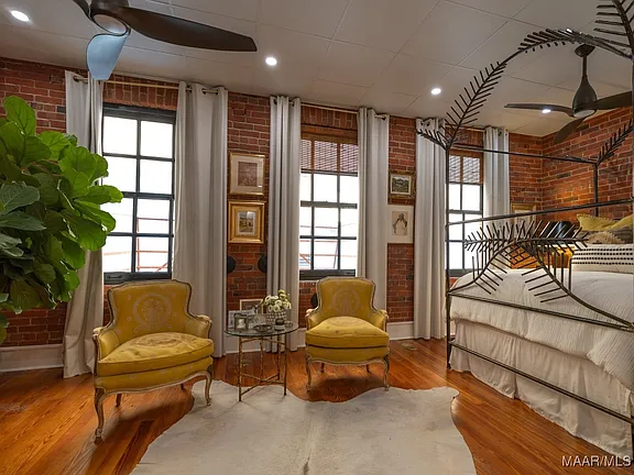 2f4e4cb9d887799478330f4ca184477f-cc_ft_576