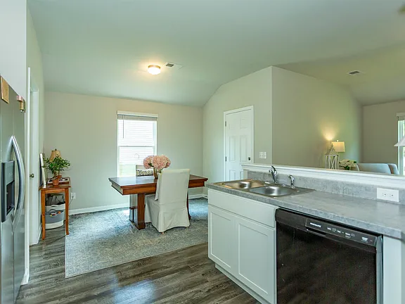 31183929f2d132265a3f6342881be67b-cc_ft_576