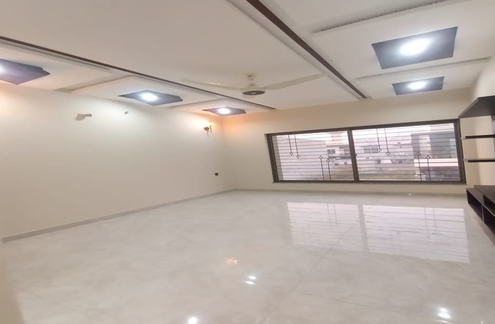 31b13f24-8b65-4b22-93f2-f5a656eba3f5