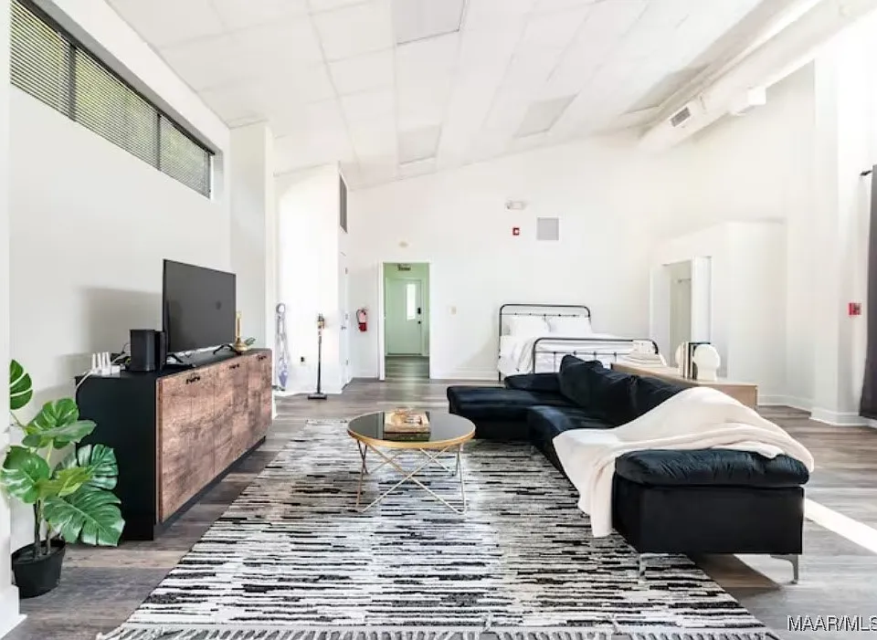 33d02868165c88ad510396b73a80ad76-cc_ft_960