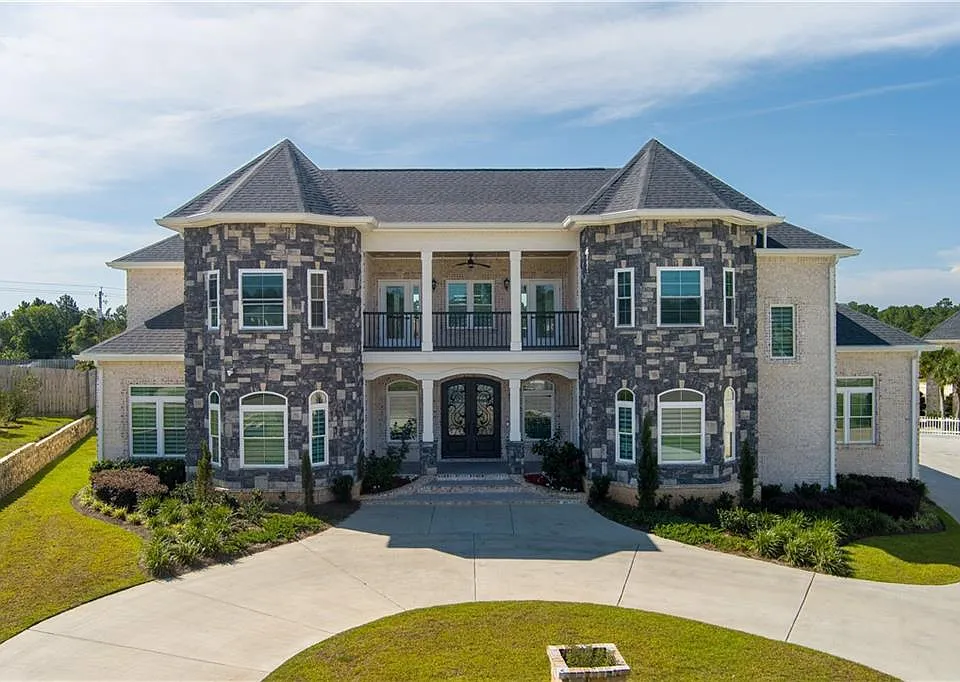 3470-Morgan-Ct-Mobile-AL-1