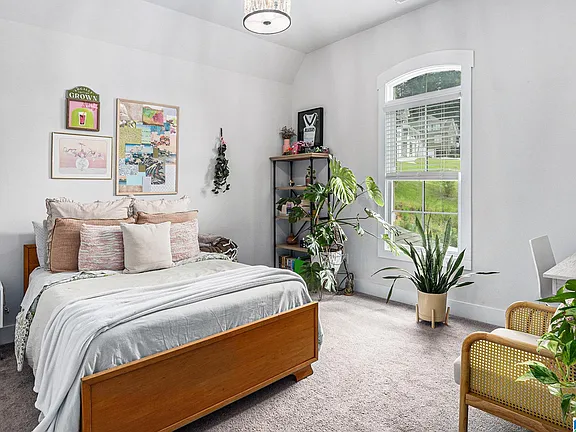 37accfb842d807566bd633a48eb42046-cc_ft_576