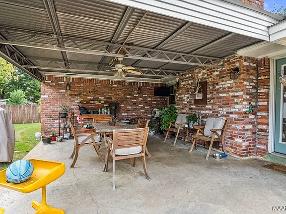 3c76d54635f0d310c5e10b757f0b1bb8-cc_ft_576