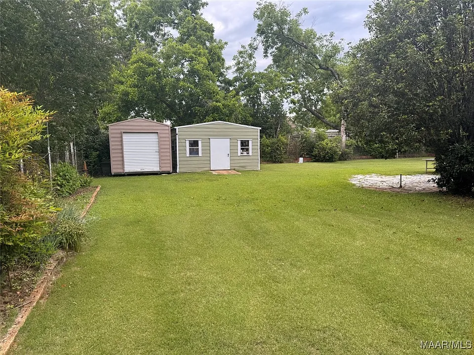 3d68658fdb1d8241a29f7a76f67af24e-cc_ft_960