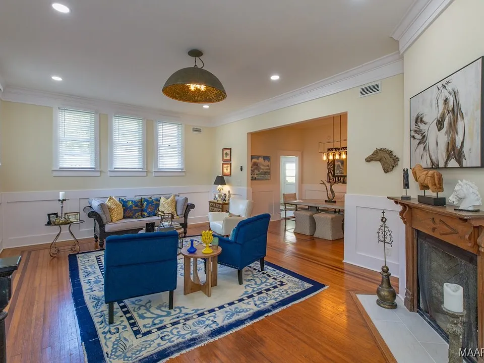 3d933ec8ab17d0e8f89a5d658a7ccb73-cc_ft_960