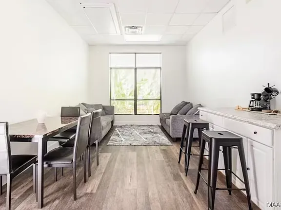 425d46902eb01b91d8f942ad12658a22-cc_ft_576