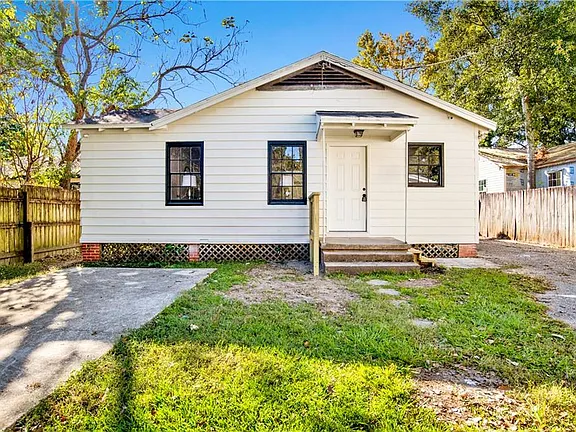 459-Pinehill-Dr-Mobile-AL-23