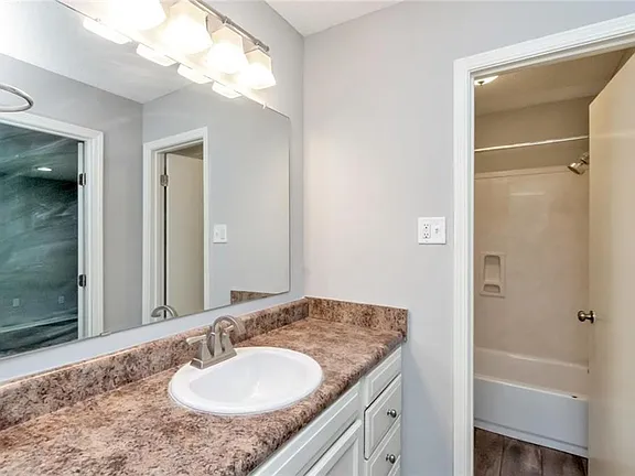 4728-Wicker-Way-mobile-AL-12