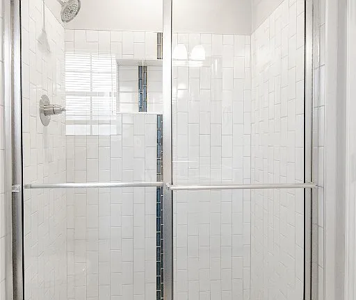 55139476df51e54422843ef405dbda43-cc_ft_576