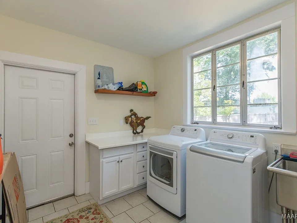 5521a4336e90b9c5a2517fa9450a684d-cc_ft_960