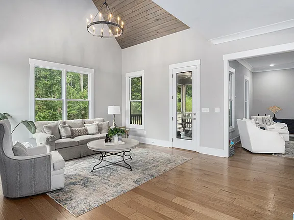 568257d298ca0d60c7cbff5d507d801b-cc_ft_576