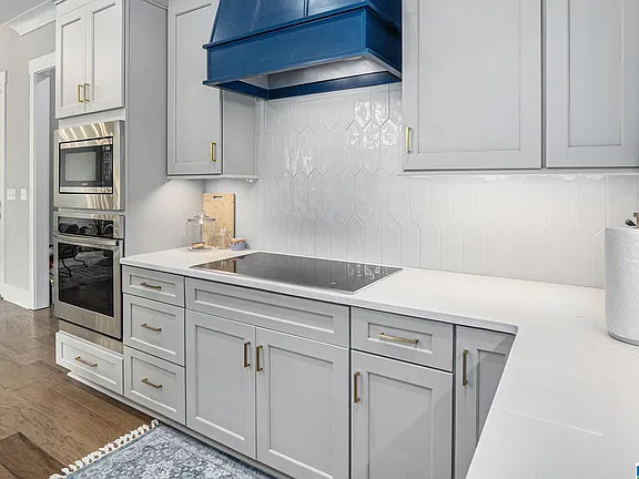 573107c597486f54cb6375127c33794d-cc_ft_576