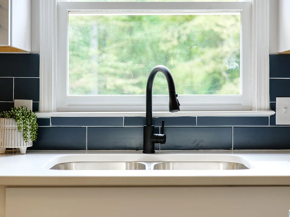 5946059bebc719b94ac3e7f2a3cd4816-cc_ft_960-1