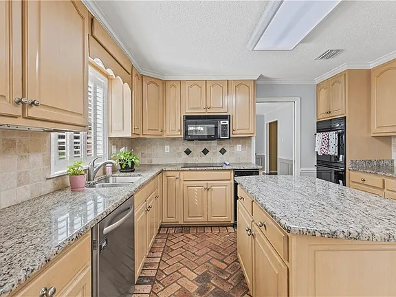 6069-Brandy-Run-Rd-S-Mobile-AL-5