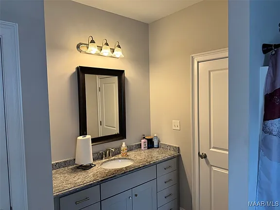 6158dbe9f5e00c125ccbece3e4c91e39-cc_ft_576