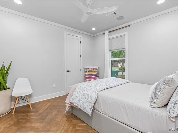 66090d093ef4411641e2374b297d5d2d-cc_ft_576