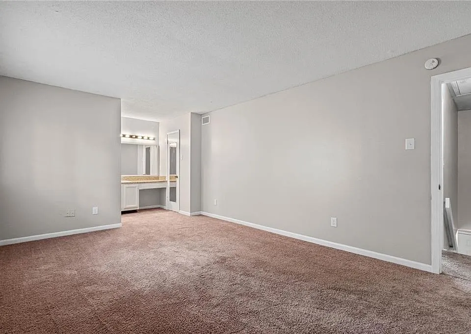 6701-Dickens-Ferry-Rd-APT-91-Mobile-AL-9