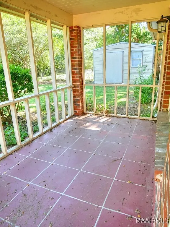 6c0d05d0c9227196b73e9c15adcb0fb9-uncropped_scaled_within_1536_1152