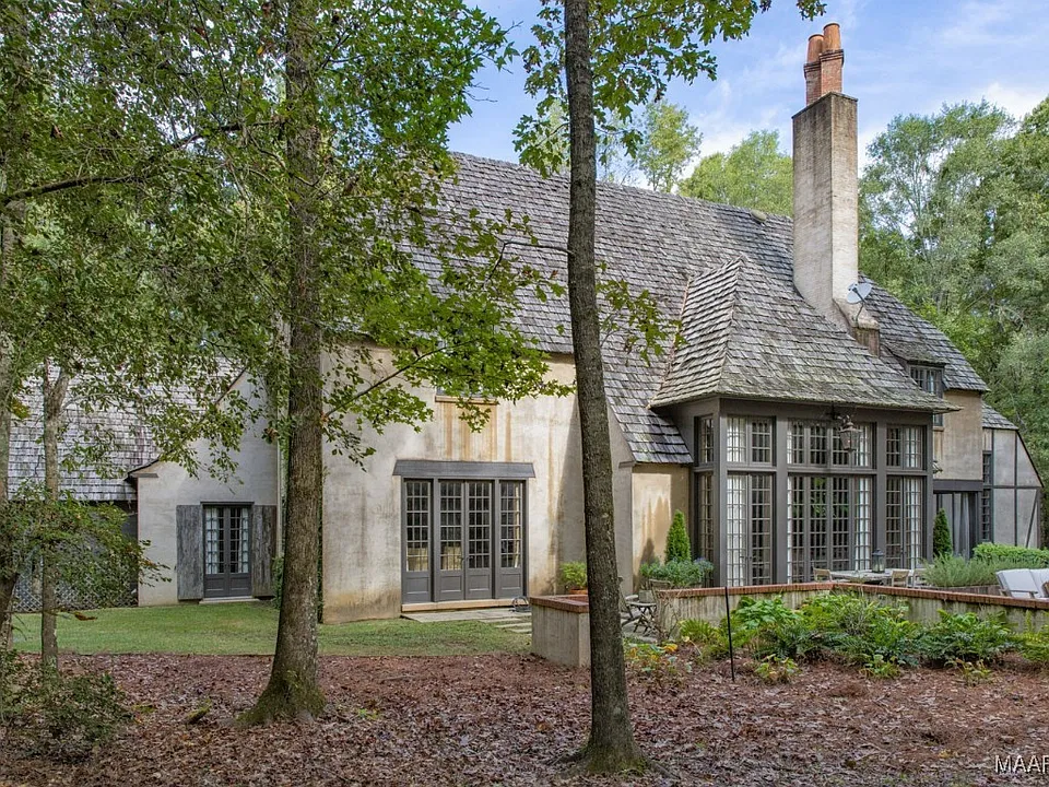 6d427a016eeb7cb2cb3c7956025d38a3-cc_ft_960