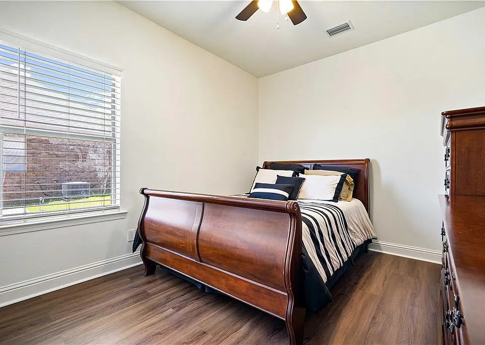 7303-Saybrook-Blvd-Mobile-AL-20