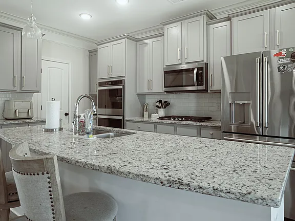 749b41cba2cecefcd923d9f6a15538d1-cc_ft_576