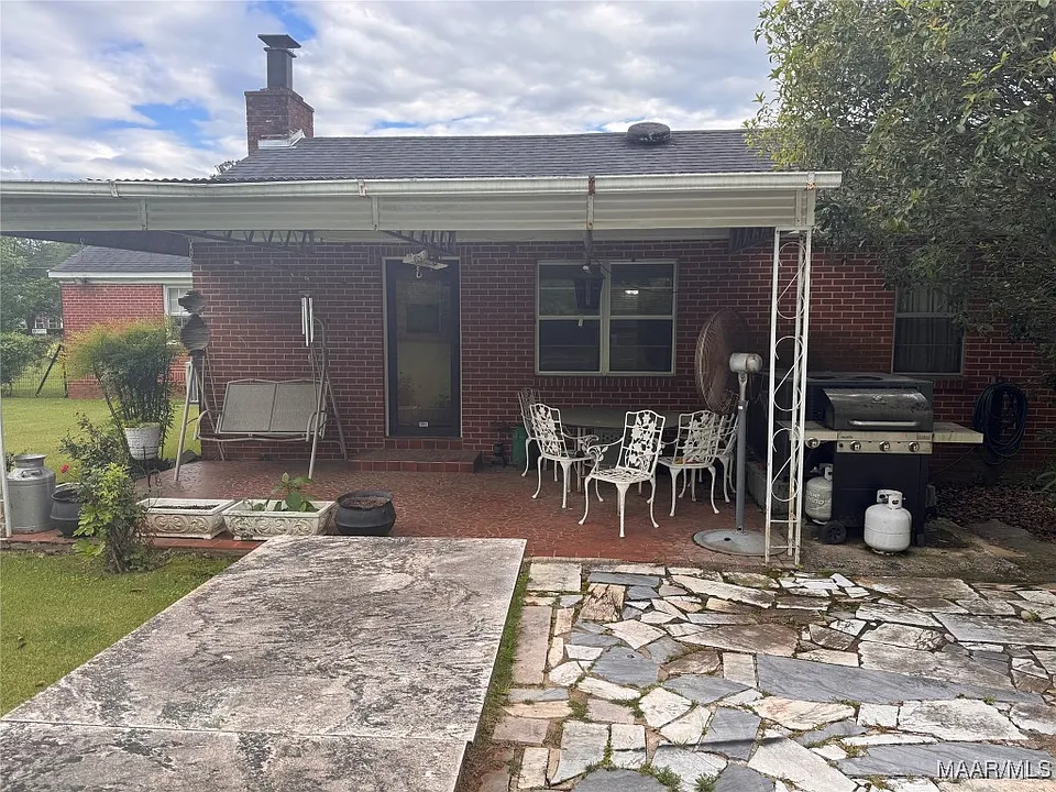 7b546e309143bb53ccdd39bb943339fd-cc_ft_960