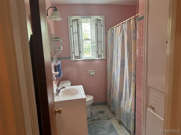 819c710a48d4a4037e83d850f7aa7ed4-cc_ft_576