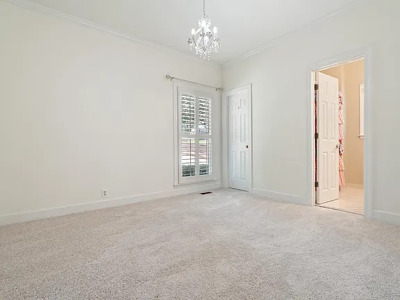 82569faf90ed97c7a11303bfbdfc6139-cc_ft_576