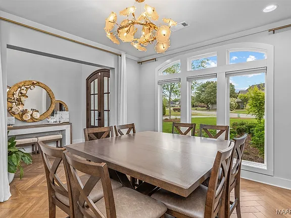 931d93b97362b8465c599d714577bac5-cc_ft_576