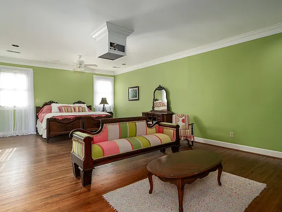 974e5627e0966ffd095f7c9f84c3e918-cc_ft_576