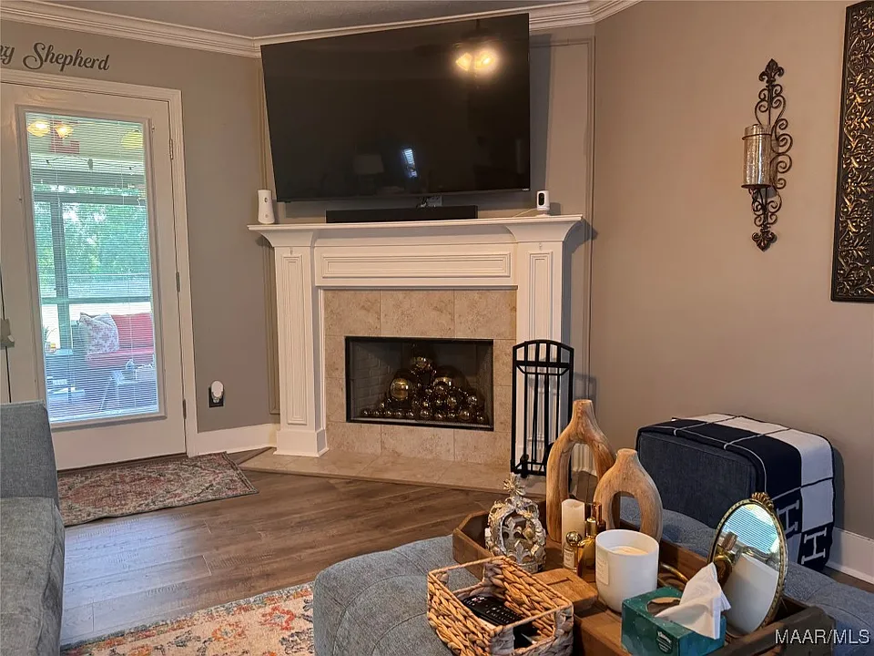 9d3f7fc37ed60c8bd459af380fc67a51-cc_ft_960