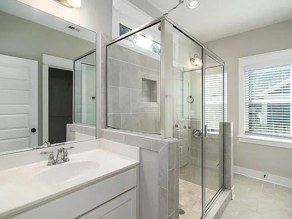 9df2eb5bf555453fef3f162a2a755257-cc_ft_576