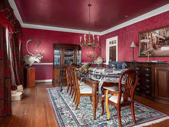 a525b5883ef799936a7ae96938187efd-cc_ft_576