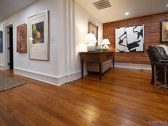 a9fd04df1489c2b2c7b7db885794abc9-cc_ft_576