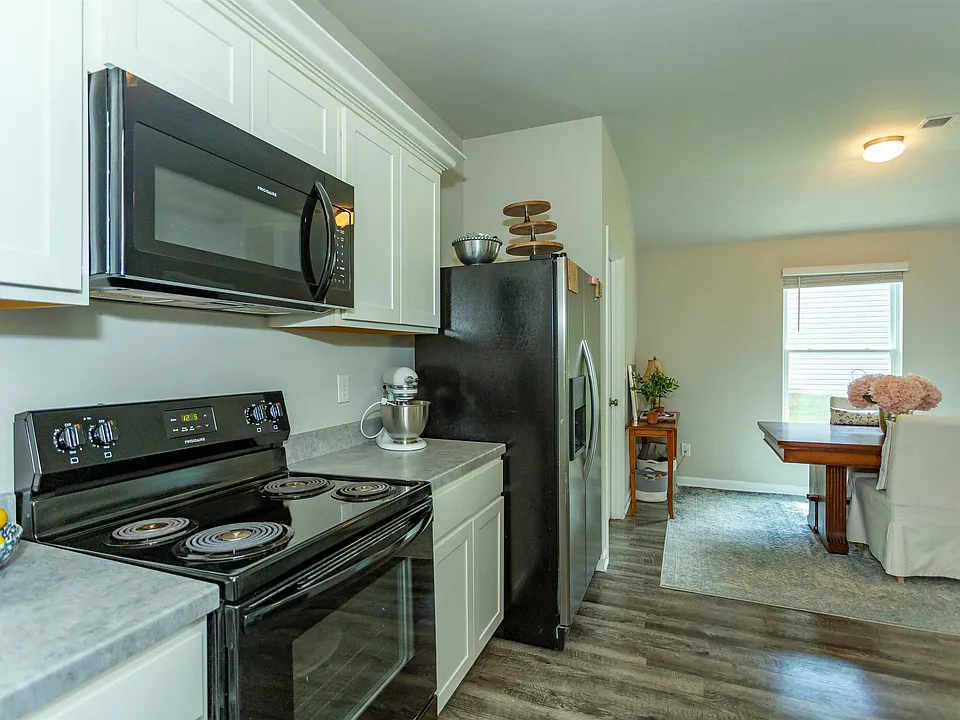 b096ed2d80c40e8dea059845131a3a9a-cc_ft_960