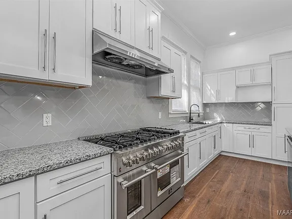 b26bc16fde0e16a7524a0f03c62455bd-cc_ft_576