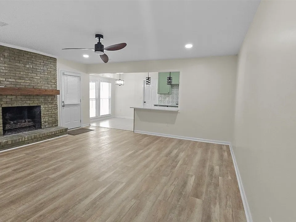 c196c67ecafcfb95925f586bc10d756c-cc_ft_960