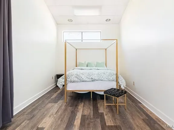 c7451dc06c2ac1e517d9dea9bfa59ad1-cc_ft_576