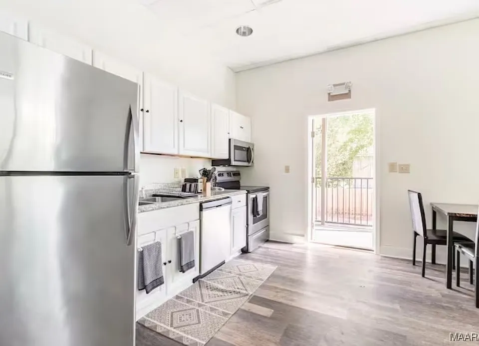 cd9855e57c001e1963cc2dcb63cae689-cc_ft_960