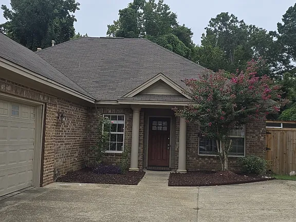 d21296a97bf60d20e9a8b9fc2d178ade-cc_ft_576