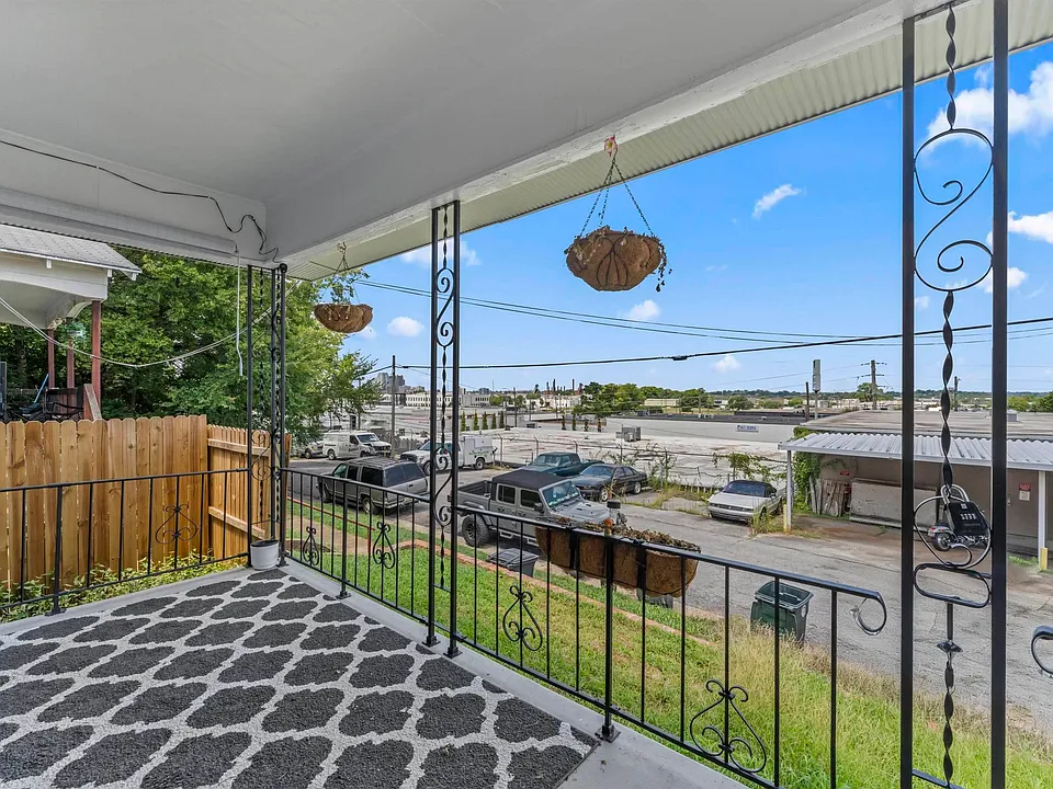 eb226e2615d90920e61f111eb2950107-cc_ft_960